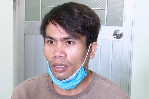 Đâm chết cha dượng vì bị đuổi ra khỏi nhà