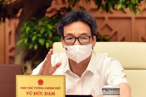 'Không áp dụng máy móc mô hình 3 tại chỗ'