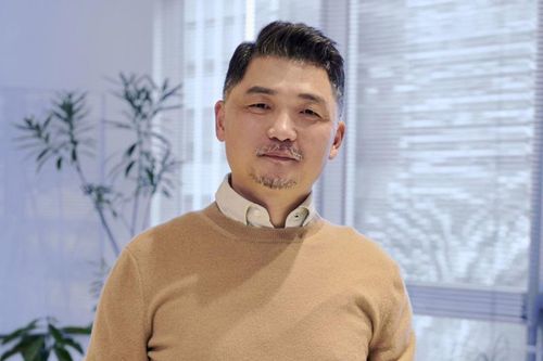 'Cha đẻ' ứng dụng tin nhắn Kakao thành người giàu nhất Hàn Quốc