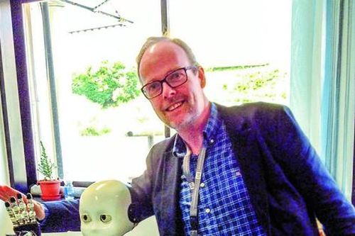 AI và robot: Cuộc đối thoại giữa khoa học và xã hội
