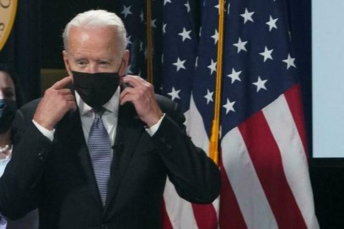 Tổng thống Biden nói Hoa Kỳ đang cân nhắc các hạn chế COVID mới