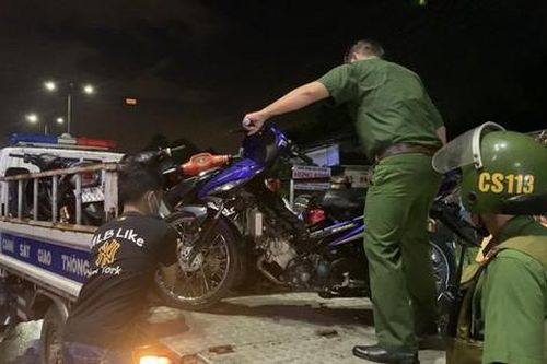 Hai cán bộ công an Phan Thiết nghi mắc COVID-19