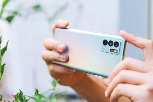 Đánh giá camera OPPO Reno6 Z 5G: Chân dung Bokeh Flare gây ấn tượng, khác biệt đến từ AI!