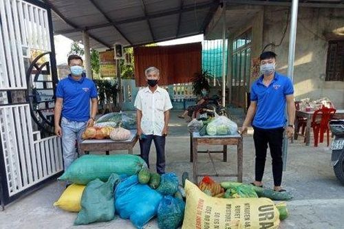 Y tế - Sức khỏe Y tế - Sức khỏe Dỡ bỏ phong tỏa, áp dụng giãn cách xã hội 5 thôn ở Phú Lộc