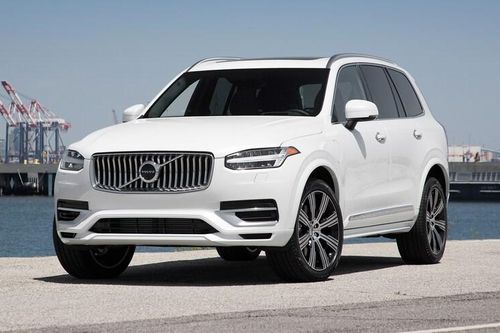 Xe Volvo đời 2019 và 2020 tại Việt Nam vấp lỗi bơm xăng