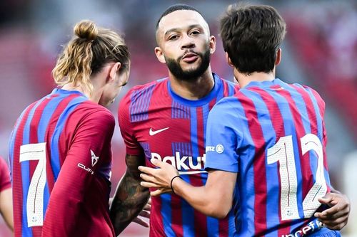 Stuttgart 0-3 Barca: Depay và Griezmann tỏa sáng