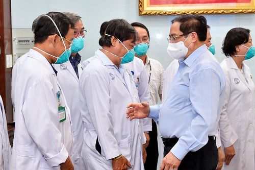 Thủ tướng chỉ đạo chi viện ngay nhân lực cho nơi có nhiều ca nhiễm