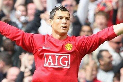 Ferdinand bất ngờ với sự chuyên nghiệp của Ronaldo