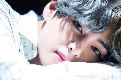 Bất ngờ V BTS có thói quen này và đó là cảm hứng mỗi khi anh sáng tác ca khúc