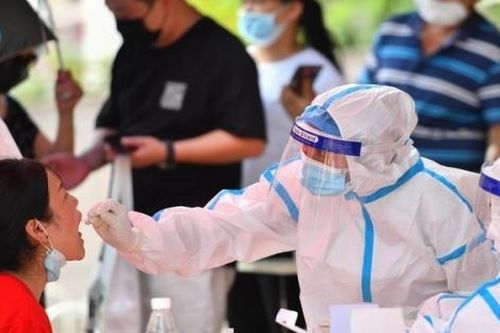 Covid-19: Trung Quốc xét nghiệm quy mô lớn, Lào có tỷ lệ người nhập cảnh nhiễm biến chủng Delta cao