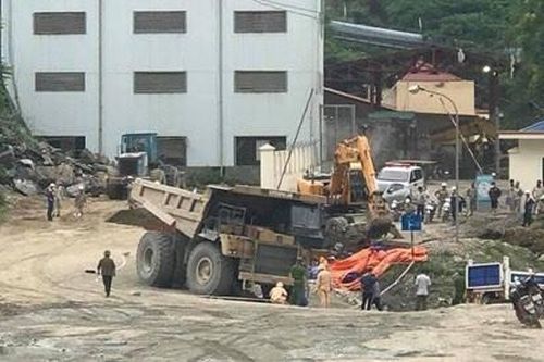 Lào Cai: Xe tải va chạm với xe máy tại mỏ đồng, nam công nhân tử vong