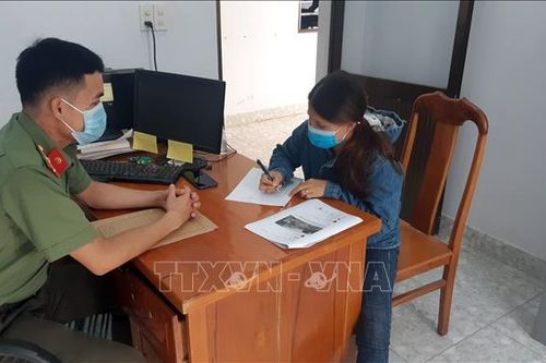 Đăng tin sai sự thật 'xe chở người về quê tránh dịch gặp tai nạn thảm khốc', bị phạt 10 triệu đồng