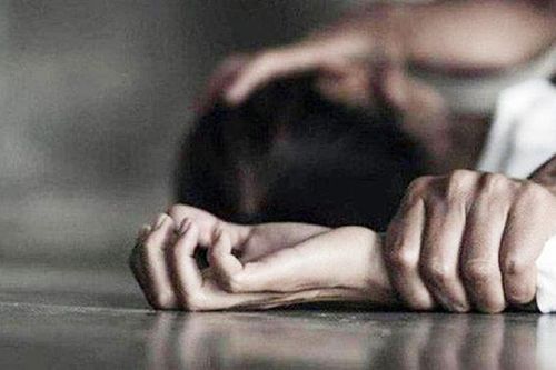 Ấn Độ: Nạn nhân vụ cưỡng hiếp bị chồng giết và quăng xác xuống vách đá