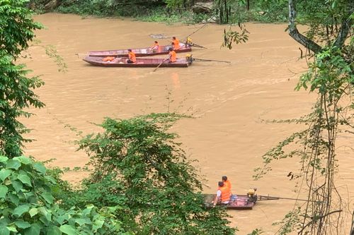 Si Ma Cai: Lật thuyền, một người mất tích