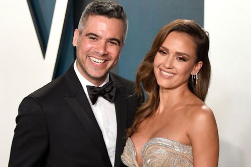 Hôn nhân không màu hồng của Jessica Alba