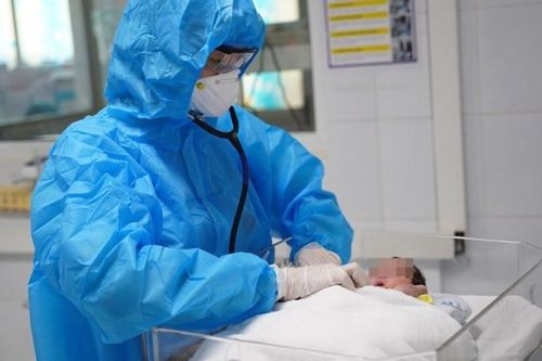 Số trẻ em mắc Covid-19 ở Hà Nội có dấu hiệu gia tăng