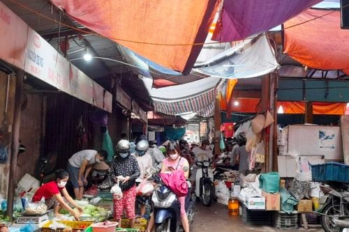 Phòng, chống dịch Covid-19 tại các chợ dân sinh: Đừng để mất bò mới lo làm chuồng!