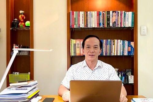 Tự chủ đại học và chuyện học phí ở các trường công