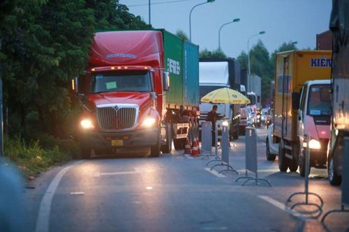Cảnh báo lợi dụng 'luồng xanh' để chở hàng lậu, đi sai luồng tuyến