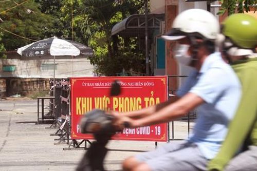 Điểm nóng Nại Hiên Đông thực hiện 'phong tỏa trong phong tỏa'
