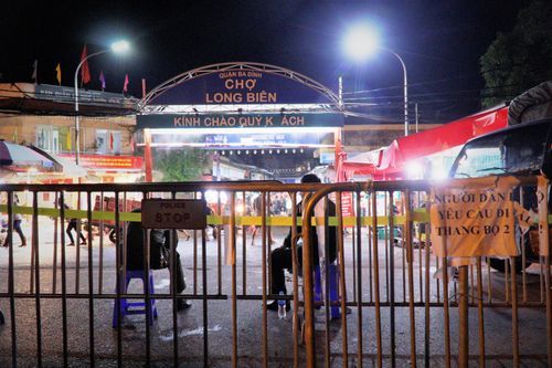 Phong tỏa tạm thời chợ đầu mối lớn nhất Thủ đô vì ca nhiễm COVID-19