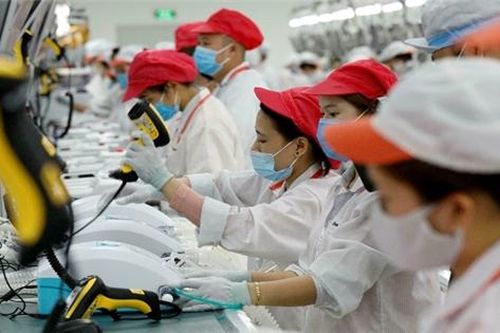 Áp lực tăng trưởng với ngành sản xuất từ đợt Covid-19 mới nhất