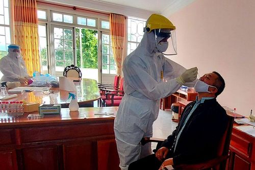 Xét nghiệm SARS-CoV-2 cho tất cả đại biểu và người tham dự kỳ họp thứ 2 HĐND tỉnh khóa X