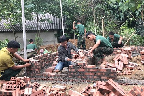 3.210 ngày công tham gia xây dựng nông thôn mới tại xã Kiên Đài (Chiêm Hóa)