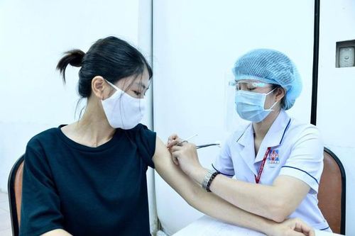 TP.HCM đề nghị được cấp vaccine COVID-19 liên tục trong tháng 8