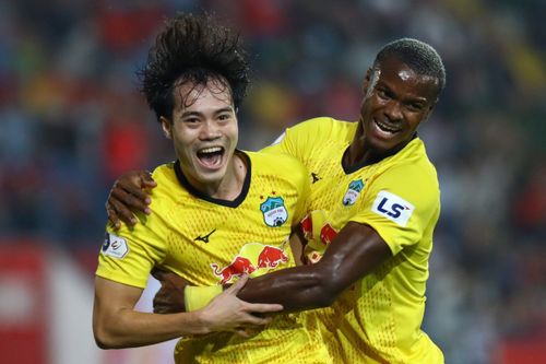 VPF chốt phương án V.League tiếp tục từ tháng 2/2022