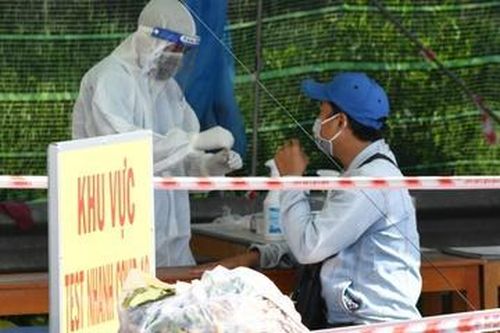 Cán bộ văn phòng HĐND TP Đà Nẵng gửi thư xin lỗi nữ nhân viên y tế