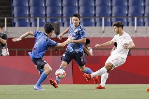 Đội tuyển Olympic Tây Ban Nha nhọc nhằn giành vé vào chung kết