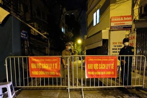Chùm ca bệnh mới phát sinh tại Hà Nội: Chồng chất những mối lo