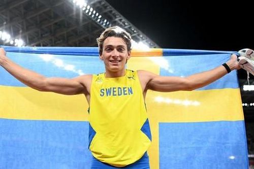 Kỉ lục gia thế giới lần đầu giành HCV nhảy sào Olympic