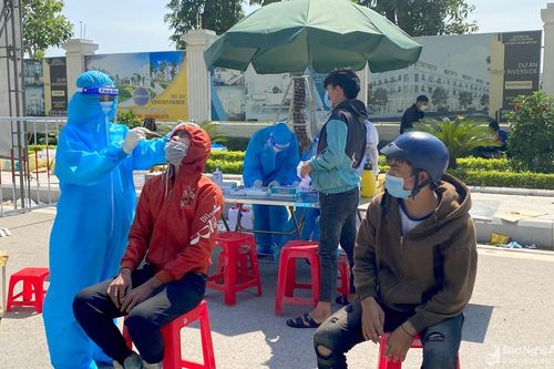 Nghệ An lập điểm đón tiếp tập trung công dân trở về từ miền Nam