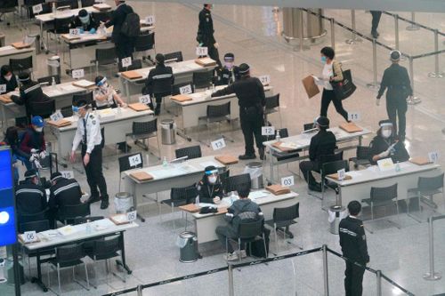 Hong Kong chỉnh lại chiến lược chống COVID-19 để giữ kỷ lục 0 ca mắc mới