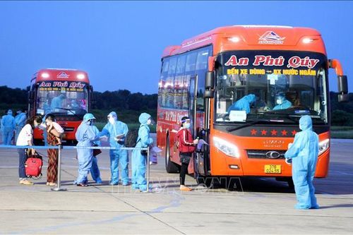 Các địa phương hỗ trợ người dân trở về từ vùng dịch