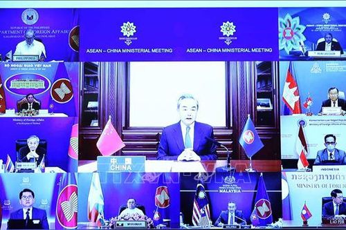 Bộ trưởng Ngoại giao Trung Quốc kêu gọi mở ra kỷ nguyên hợp tác mới với ASEAN