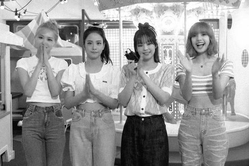 Weverse chính thức lên tiếng sau hành vi nhầm lẫn khiến BlackPink bị vô cớ chỉ trích nặng nề