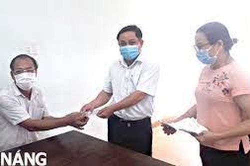 Tiếp sức cho người lao động