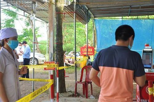 6 trường hợp từ Thành phố Hồ Chí Minh và tỉnh Bình Dương về quê bằng xe mô tô dương tính với SARS-CoV-2