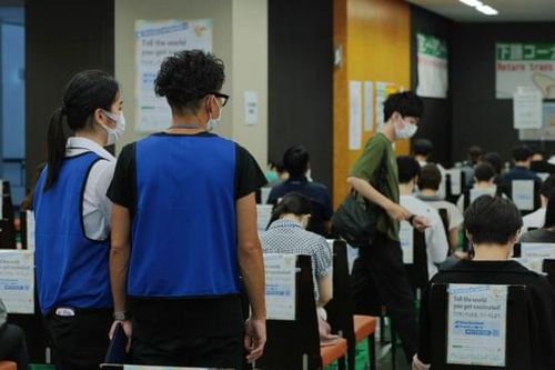 Nhật Bản: Covid-19 lan nhanh 'chưa từng có', ca nhiễm tại Tokyo lại lập kỷ lục