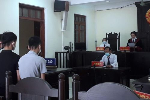 Ấn vào link 'độc', tiền liền 'bốc hơi'