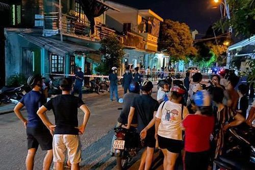Nguyên nhân vụ chồng khóa cửa ôm vợ tự thiêu nghi do ghen tuông