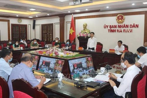 Quyết liệt ngăn chặn, đẩy lùi đại dịch COVID-19
