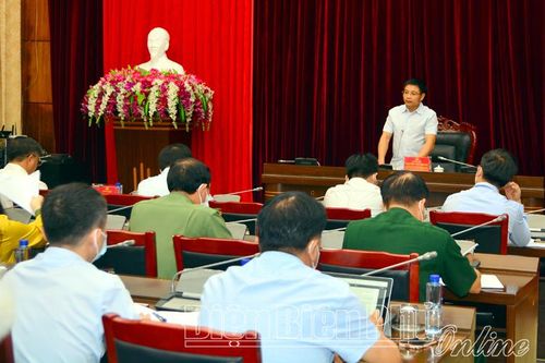 Ban Thường vụ Tỉnh ủy họp bàn các giải pháp tăng trưởng kinh tế những tháng cuối năm