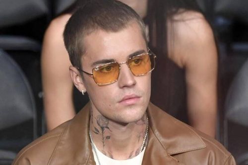 Justin Bieber xin lỗi vì vô tình ủng hộ nghệ sĩ phân biệt chủng tộc
