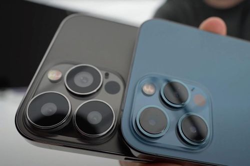 Sản xuất iPhone 13 không kịp, Apple thuê thêm đối tác