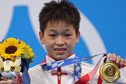 VĐV trẻ nhất Trung Quốc ở Olympic Tokyo giành HCV