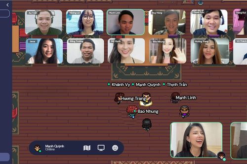 Phan Mạnh Quỳnh khoe đám cưới giả trên ứng dụng họp online